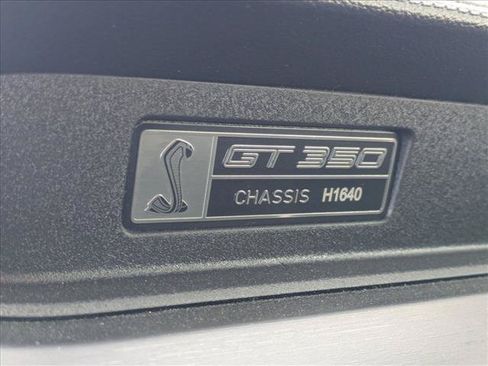 Used 2017 Ford Mustang Shelby GT350 RWD image 20
