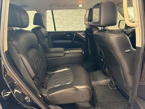 Used 2021 Nissan Armada Platinum w/ Captain's Chairs Package AWD/4WD image 12