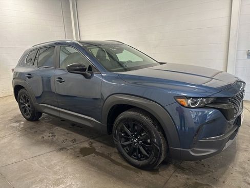 Used 2025 MAZDA CX-50 AWD 2.5 S w/ Premium Package image 3