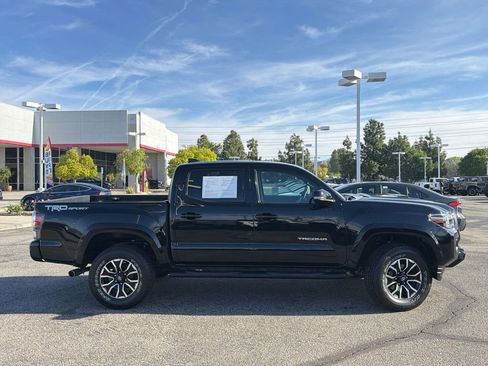 Certified 2021 Toyota Tacoma TRD Sport w/ Technology Package image 3