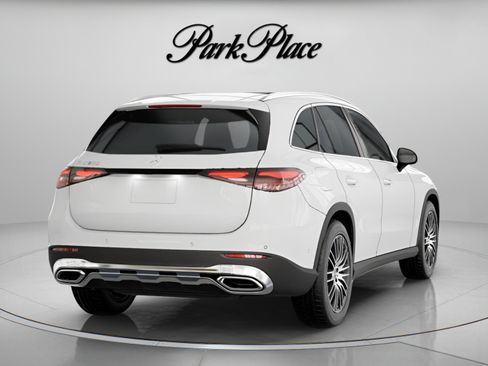 Used 2026 Mercedes-Benz GLC 300 image 19