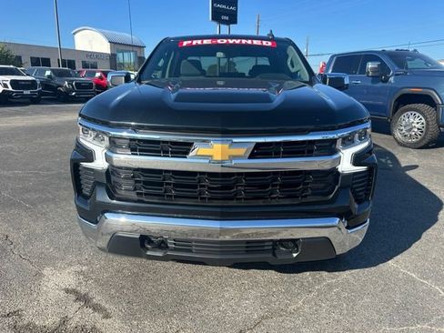 Used 2024 Chevrolet Silverado 1500 LT AWD/4WD image 6