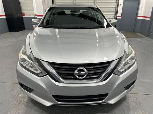 Used 2016 Nissan Altima 2.5 S image 7