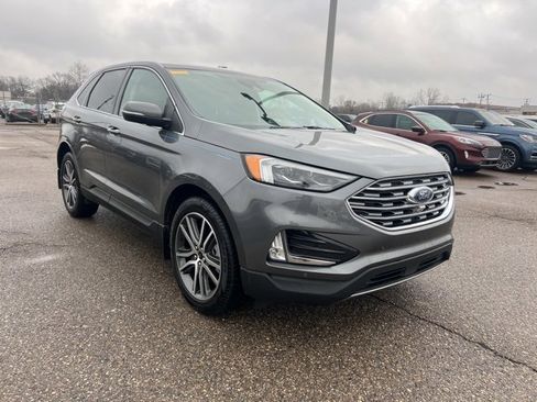 Certified 2024 Ford Edge Titanium w/ Equipment Group 301A image 3