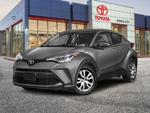 Used 2022 Toyota C-HR XLE FWD image 2