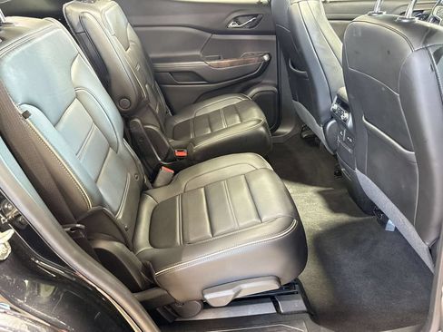 Used 2021 GMC Acadia Denali w/ Denali Ultimate Package AWD/4WD image 30