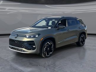 New 2026 Volkswagen Tiguan SEL R-Line AWD/4WD video 1