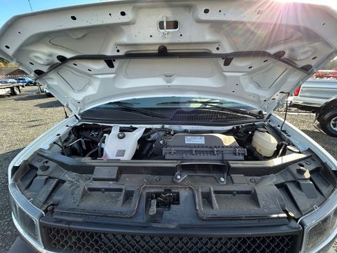 New 2025 Chevrolet Express 3500 Work Van w/ Power Convenience Package image 22