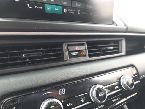 Used 2024 Honda Pilot EX-L image 25