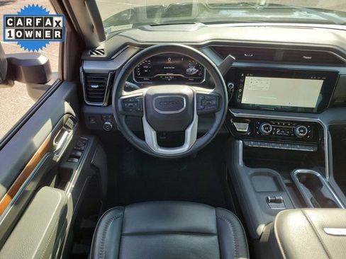Used 2025 GMC Sierra 3500 Denali w/ Denali Reserve Package AWD/4WD image 17