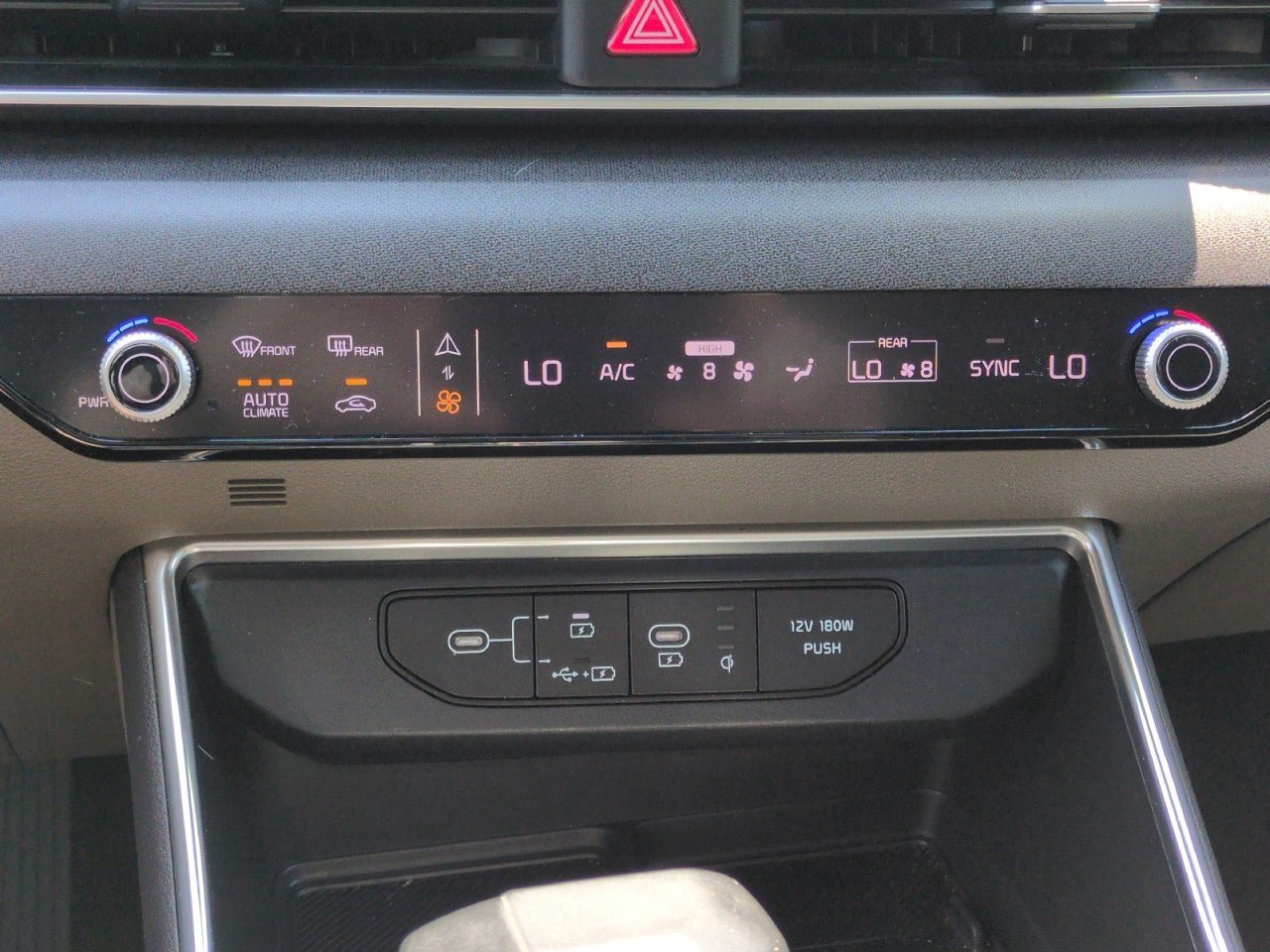 Certified 2025 Kia Carnival EX FWD image 21