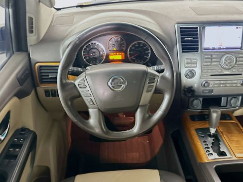 Used 2015 Nissan Armada Platinum w/ Platinum Reserve Package image 18
