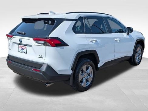 Used 2024 Toyota RAV4 LE AWD/4WD image 6
