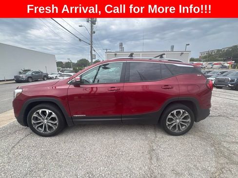 Used 2019 GMC Terrain SLT w/ Preferred Package AWD/4WD image 19