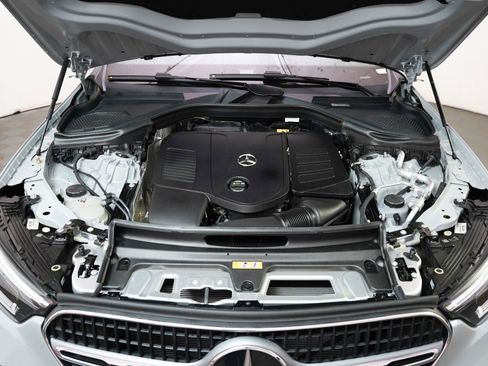 Certified 2026 Mercedes-Benz GLC 300 image 3