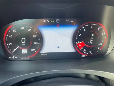 Used 2018 Volvo S90 T5 Momentum w/ Convenience Package AWD/4WD image 34