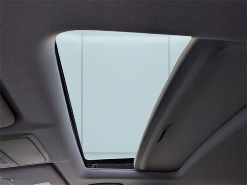 Used 2020 Honda CR-V EX image 21