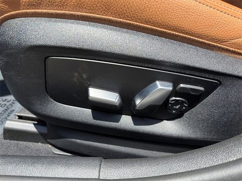 Used 2022 BMW 540i 540i image 12