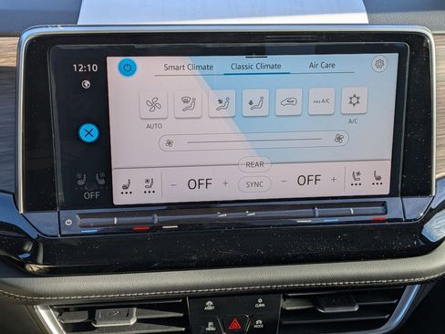 New 2026 Volkswagen Atlas SEL Premium R-Line image 25