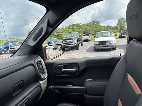 Certified 2021 GMC Sierra 1500 AT4 AWD/4WD image 14
