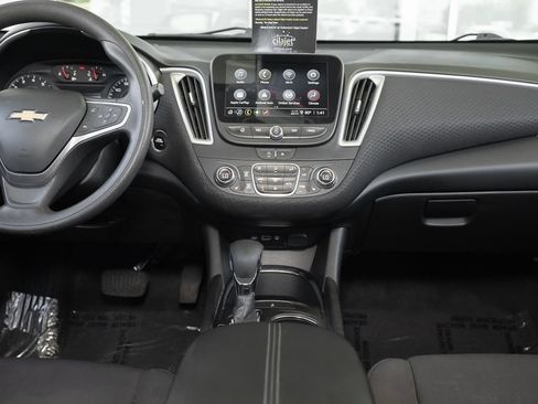 Used 2023 Chevrolet Malibu LT FWD image 29