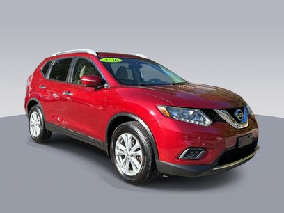 Used 2015 Nissan Rogue SV w/ SV Premium Package