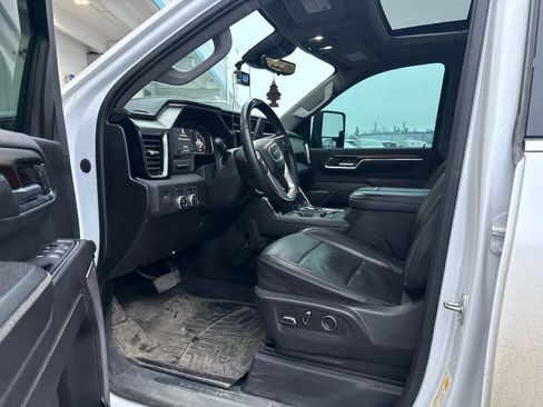 Used 2024 GMC Sierra 2500 Denali w/ Denali Reserve Package image 8