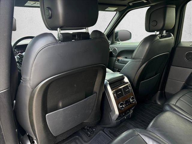 Used 2019 Land Rover Range Rover Sport HSE AWD/4WD image 18