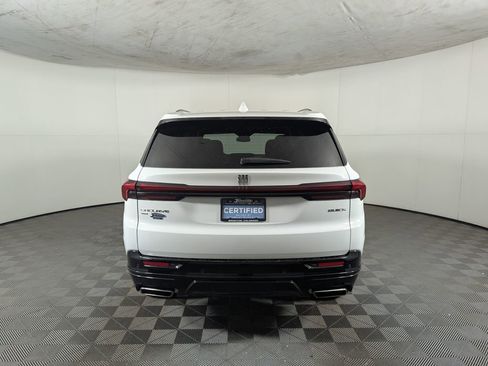 Certified 2025 Buick Enclave Sport Touring image 8