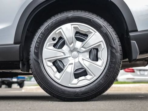 Used 2020 Subaru Forester AWD/4WD image 17