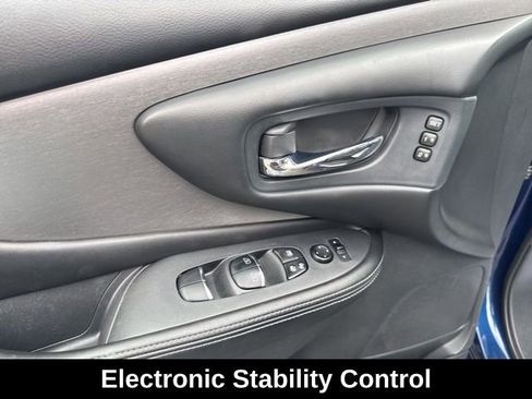 Used 2019 Nissan Murano SL AWD/4WD image 22