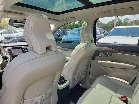 Used 2024 Volvo XC90 T8 Ultimate w/ Protection Package Premier AWD/4WD image 25