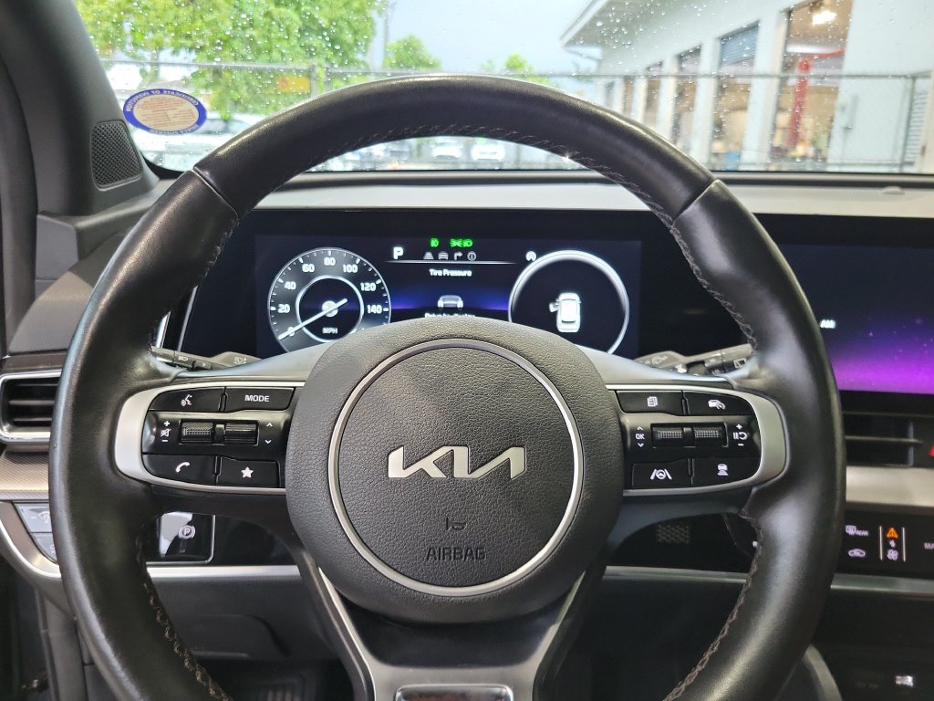 Certified 2023 Kia Sportage SX FWD image 23