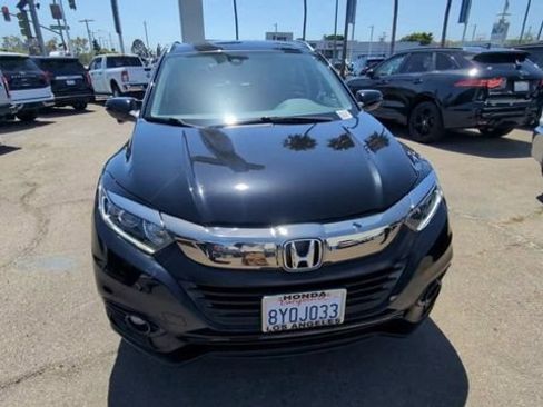 Used 2022 Honda HR-V EX image 3