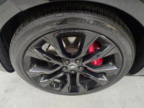 Used 2020 Land Rover Range Rover Sport HST image 11