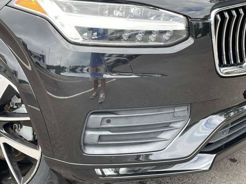 Used 2022 Volvo XC90 T6 Momentum w/ Advanced Package AWD/4WD image 2