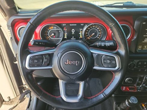 Used 2023 Jeep Wrangler Unlimited Rubicon AWD/4WD image 21