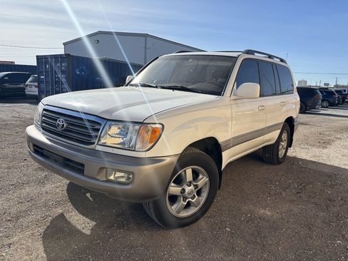 Used 2004 Toyota Land Cruiser image 3