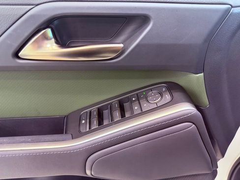 Certified 2025 Lexus GX 550 image 23