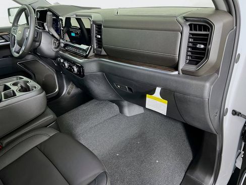 New 2026 Chevrolet Silverado 1500 LT w/ Leather Package AWD/4WD image 28
