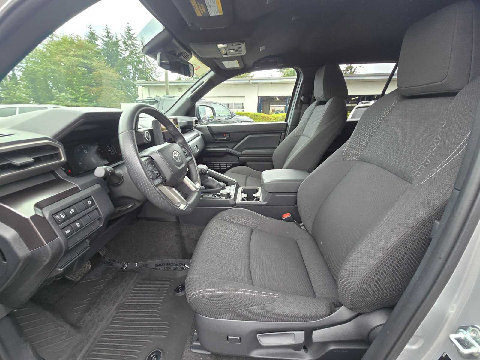 Certified 2025 Toyota 4Runner SR5 AWD/4WD image 21