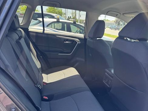 Used 2025 Toyota RAV4 XLE w/ Weather Package AWD/4WD image 12