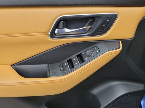 Certified 2023 Nissan Rogue Platinum w/ Platinum Premium Package image 23