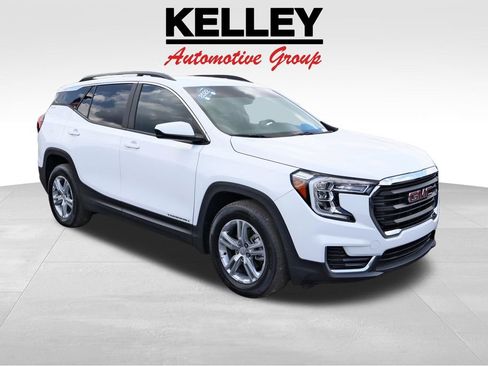 Used 2022 GMC Terrain SLE w/ Driver Convenience Package FWD image 1