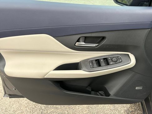 New 2026 Nissan Sentra SL FWD image 30
