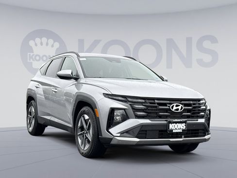 Certified 2025 Hyundai Tucson SEL image 10