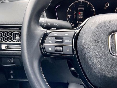 Used 2023 Honda Civic Sport image 14