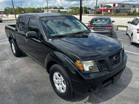 Used 2012 Nissan Frontier SV RWD image 13