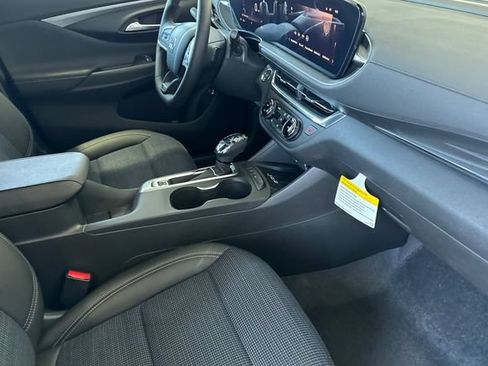 New 2026 Buick Envista Preferred w/ Convenience I Package FWD image 17