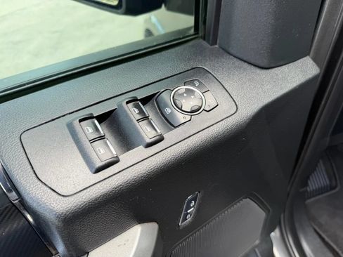 Used 2018 Ford F150 XLT w/ Equipment Group 302A Luxury RWD image 10